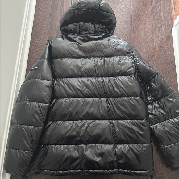 Calvin Klein puffer - Picture 2 of 3
